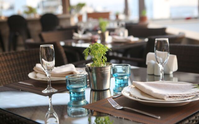 7. Art Feslegen Hotel