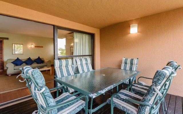 San Lameer Villa Rentals 3206