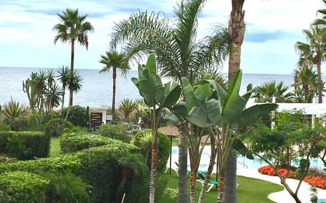 Costalita Penthouse in Estepona