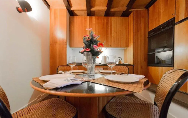 Borgo Pio Vatican Apartment