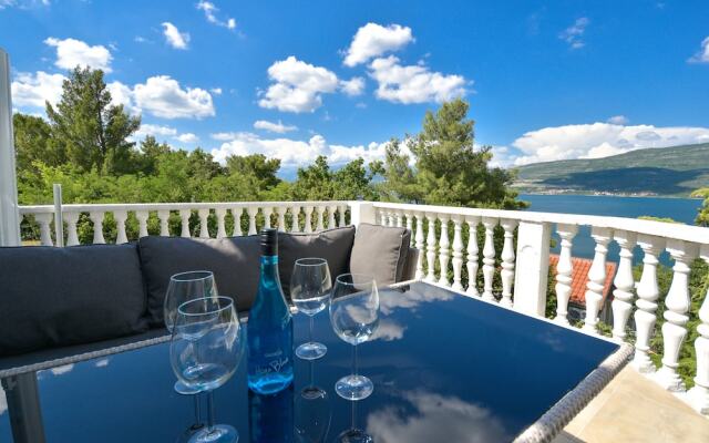 Apartmani Robi i Kristina