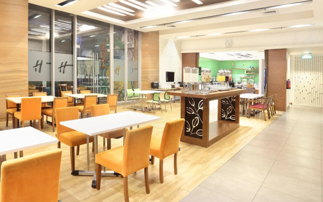 Holiday Inn Express Semarang Simpang Lima by IHG