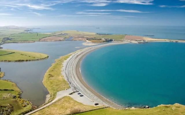 Seaside Bliss Retreat - 5 Bedroom House