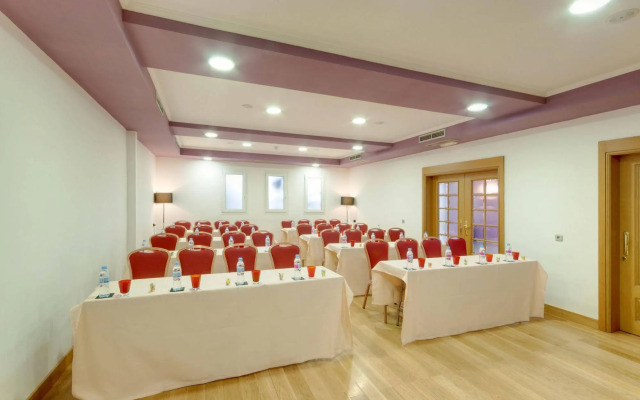 Madrid-Getafe Los Angeles Hotel