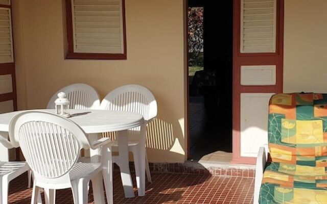 House With 2 Bedrooms in Sainte-anne, With Enclosed Garden and Wifi -