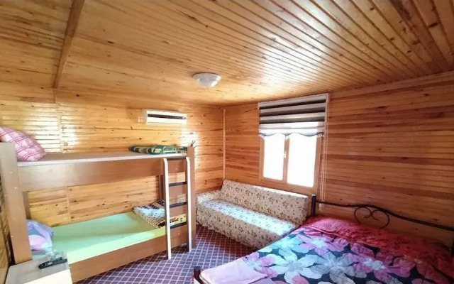 Rengarenk Otel & Restorant