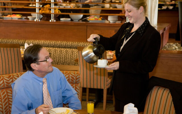 City Lodge Johannesburg Airport, Barbara Road