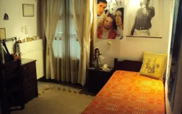 Katoikia me ta Pitharia