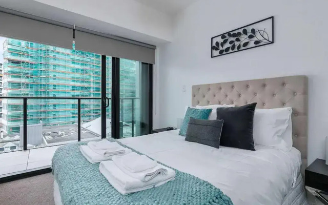 Superb One Bedroom Apartment Near Britomart