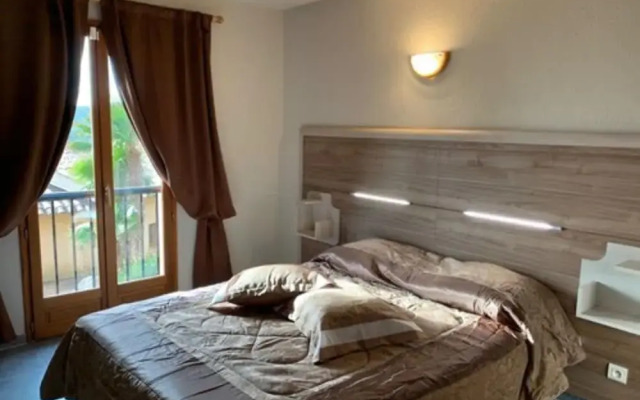 Résidence & SPA Marina d'Arone