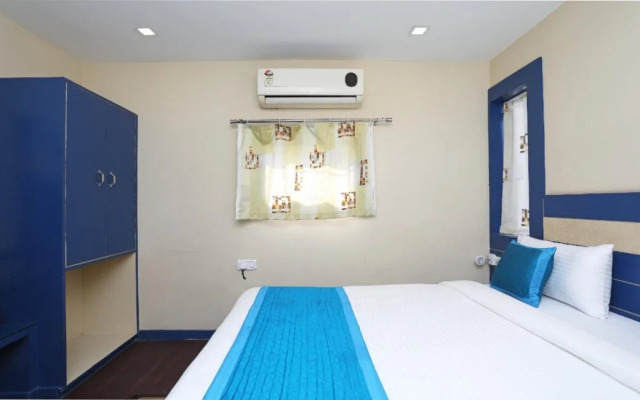 OYO 10284 Hotel Transit