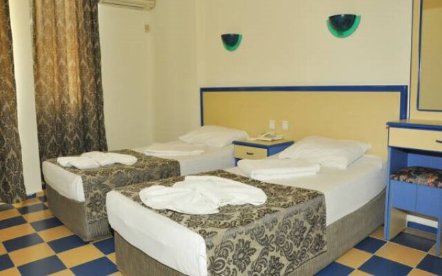 Almera Apart Hotel