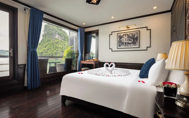Rosa Cruise Halong
