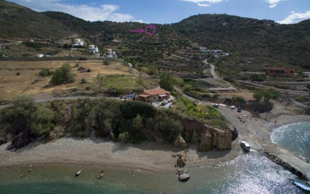 Trahilas House