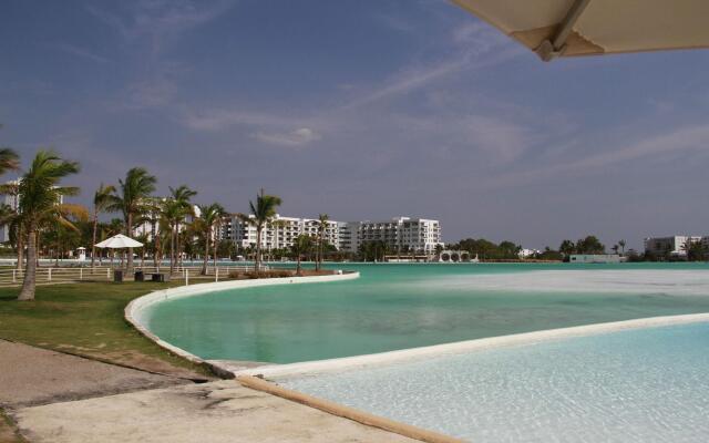 Playa Blanca Beach Resort - All Inclusive
