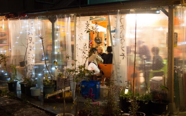 Kamagasaki University of the Arts Cafe Garden Guest House aka KAMAGEI