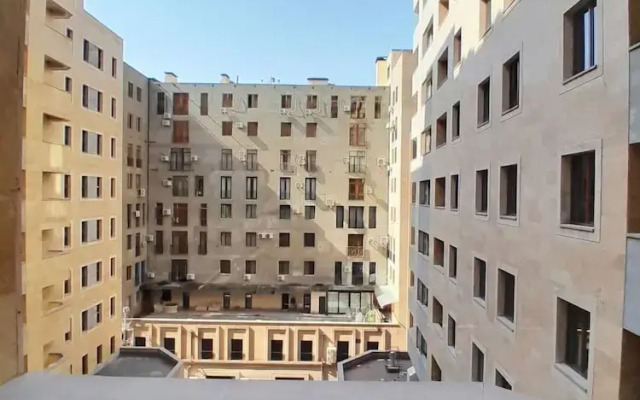 1bdr luxury apartment
