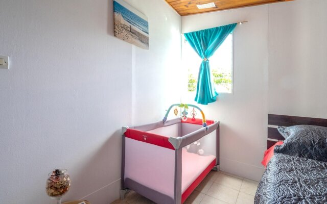 House With One Bedroom In Riviere Salee With Enclosed Garden And Wifi 6 Km From The Beach