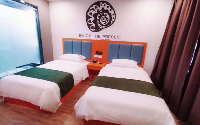 Shell Urumqi Shaybak District Xishan Road Hotel