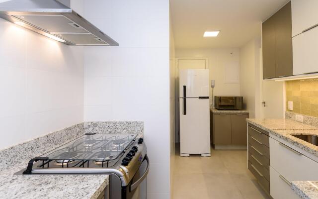 Apartamento no Leblon com 3 quartos | GBC 260/301