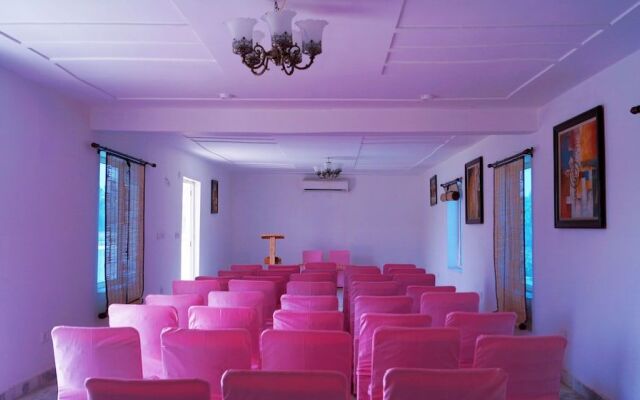 ShriGo Ganga Village Resort Spa