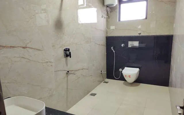 Hotel Amrapali