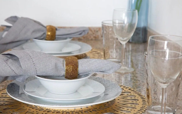 Silkhaus Goldcrest Executive