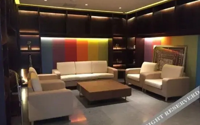 Qingdao A plan travel hotel