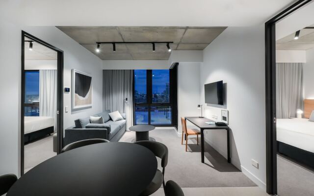 Nesuto Docklands Apartment Hotel