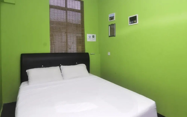 Hotel O Tropical Lodge