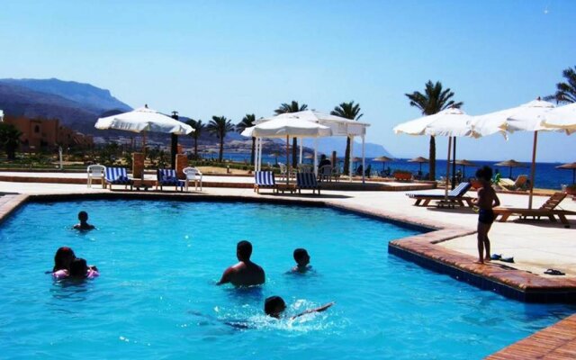 Dome Marina Swiss Inn Resort
