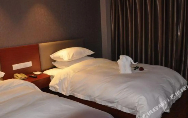 Longxiang Hotel
