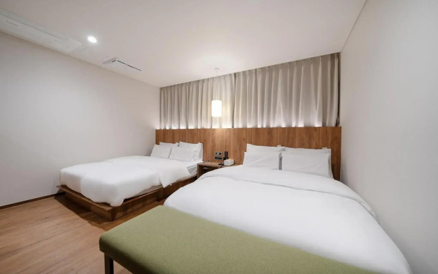 Dongtan Bell Hotel