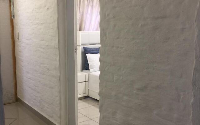 Patzerella's Cozy Nest