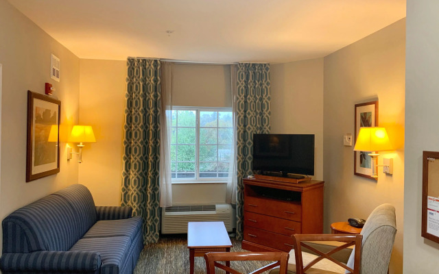 Candlewood Suites Hot Springs by IHG