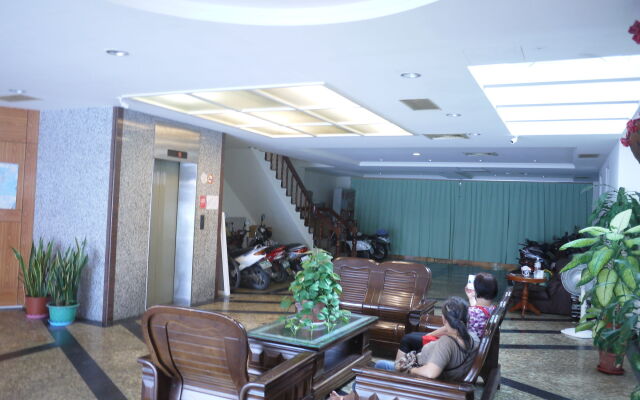 Chantai Hotel
