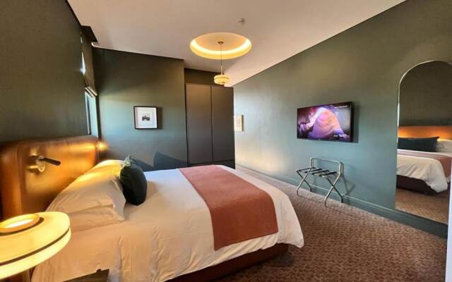 Home Suite Hotels Rosebank