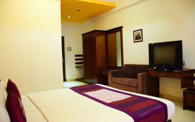 OYO 6066 Revenir Holidays