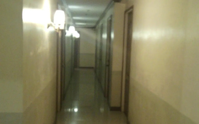 Blue Velvet Hotel & Cafe