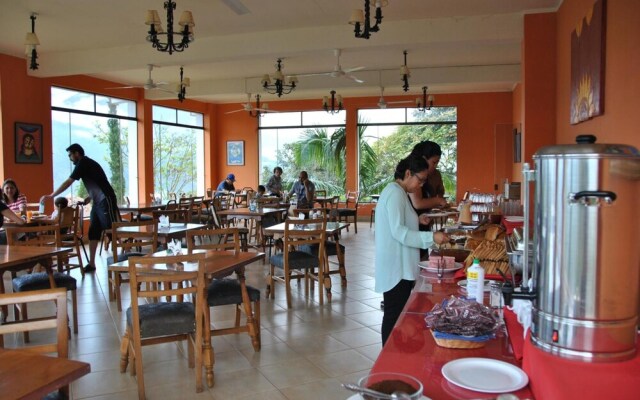 Hotel Gloria Coroico