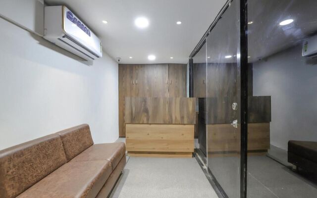 OYO 75323 Hotel Shree Nivas