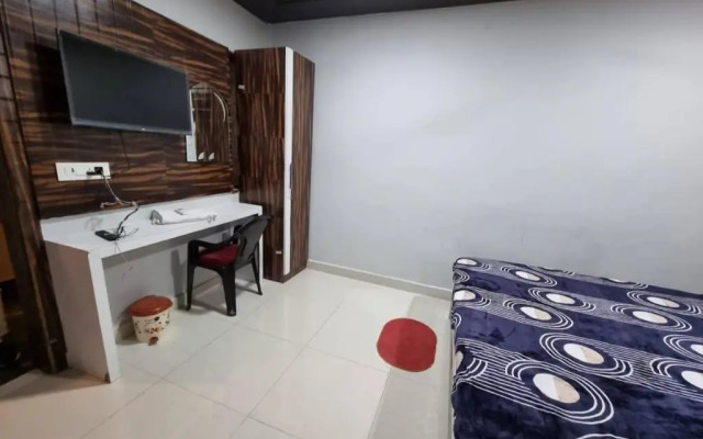 Hotel Shanti Grand Inn