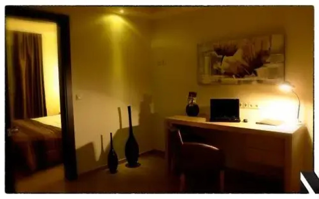 Kristonia Hotel Suites