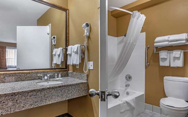 Quality Inn & Suites Westminster Seal Beach