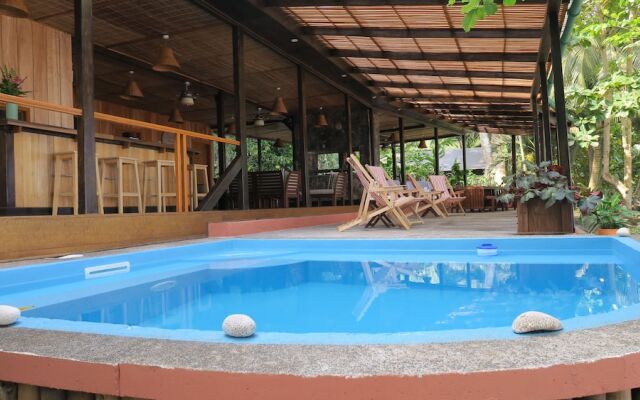 Makaira Lodge