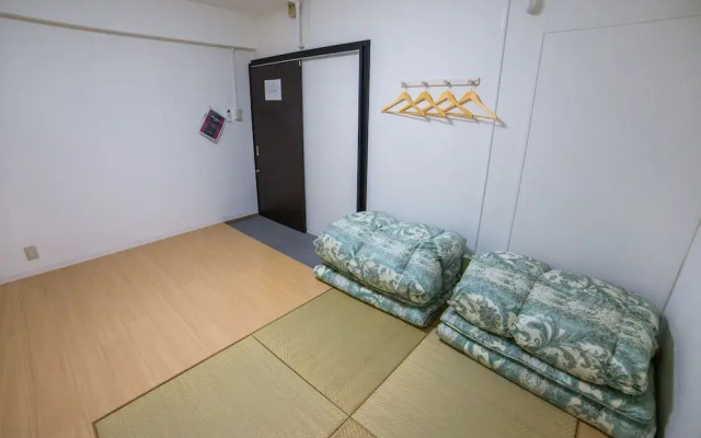 Merry Gate Osaka - Hostel