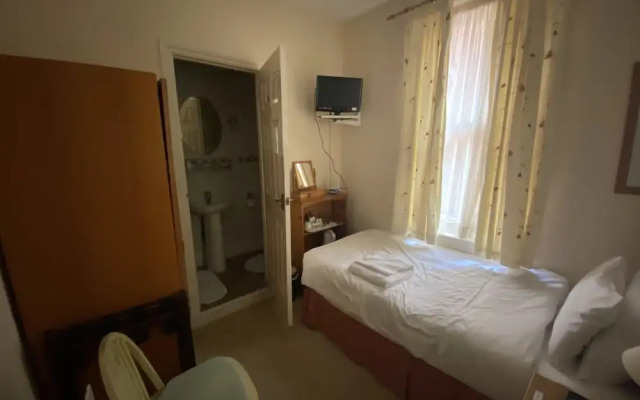 Pickwicks Guest House