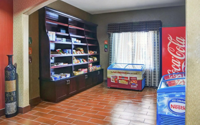 Comfort Suites Lake Worth