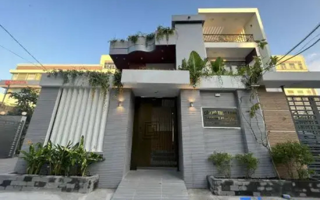 Truc Xanh Hotel & Apartment