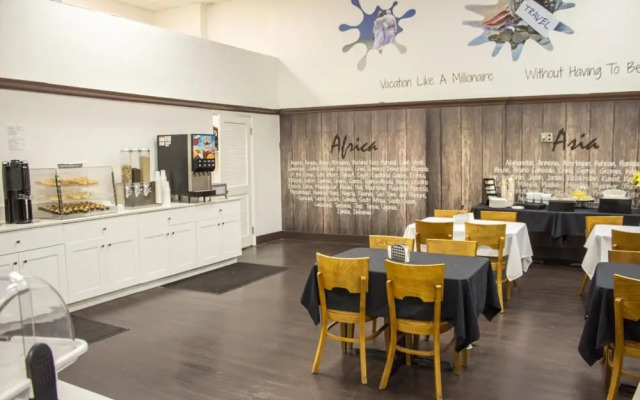 The New Casablanca Hotel - Unit 812